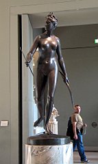 16008_Francuska_rzezba