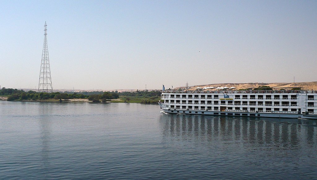 P1040903_cr.jpg