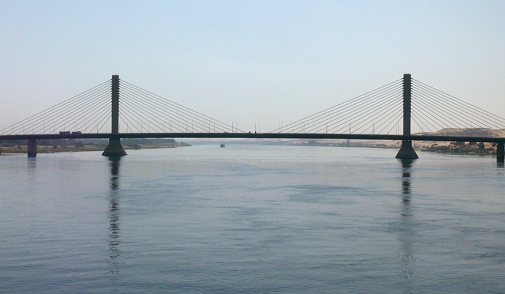 P1040933_cr.jpg