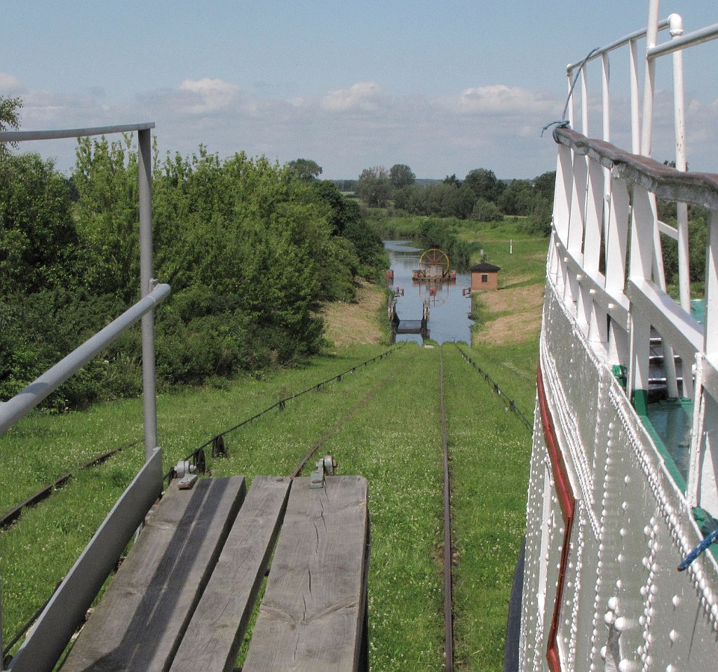 2012-07-02_10-57-52_IMG_x26879_cr.jpg -                                