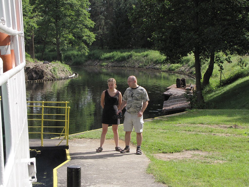 2012-07-02_15-53-23_IMG_x27097_cr.jpg -                                