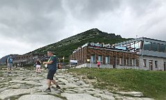 083_iP_230821_IMG_7042